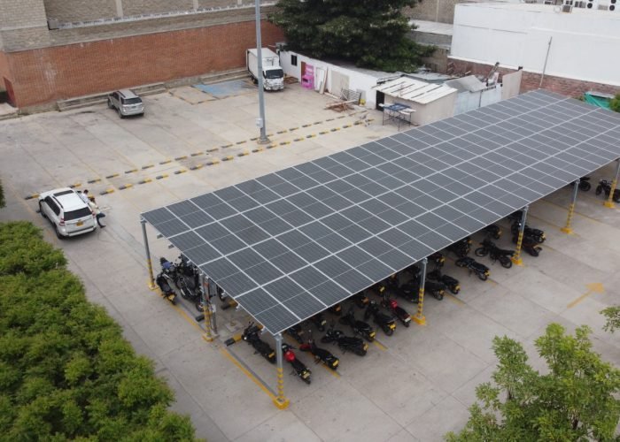 1e869353db94516478cdedbf52077038